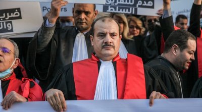 محكمة الاستئناف بالمنستير توضح أسباب رفض منح عطلة للقاضي أنس الحمايدي
