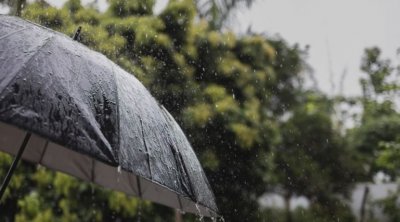 طقس اليوم : أمطار رعدية صباحًا بالشمال 