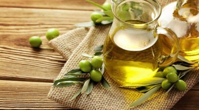 12 دينارا سعر لتر زيت الزيتون هذا الموسم