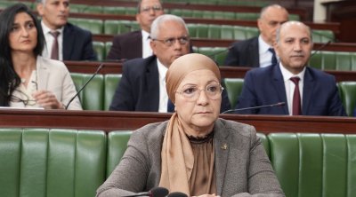 ''من لا يأكل كثيرًا يأكل قليلًا'': تصريح جفّال عن المضربين يثير غضب التونسيين