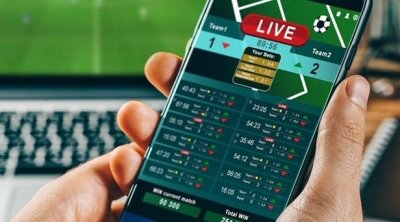 منظمة تطالب بتشديد الرقابة على الرهان الإلكتروني في تونس