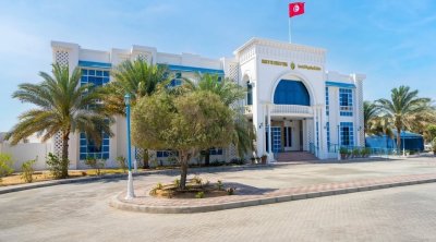 سفارة تونس بأبوظبي تعلن إجراءات العودة إلى تونس عبر السعودية