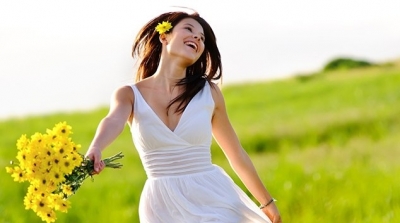 دارسة : 5 اسباب تجعل الناس سعداء 