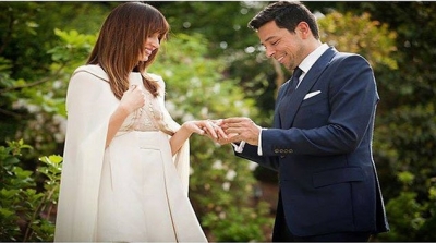 بالصور : كنزة الفراتي ترتبط بصحفي مصري 