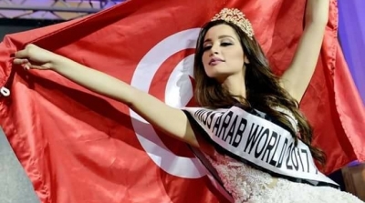 سهير الغضاب تفوز بلقب مكلة جمال العرب 2017