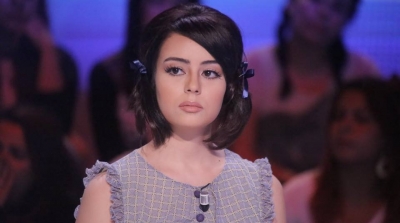 شرطة الموضة : عائشة بن عطية تفشل في تقليد سعاد حسني