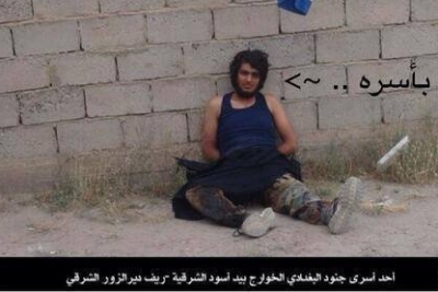 جبهة النصرة تعدم مقاتل تونسي ينتمي لداعش بطريقة بشعة