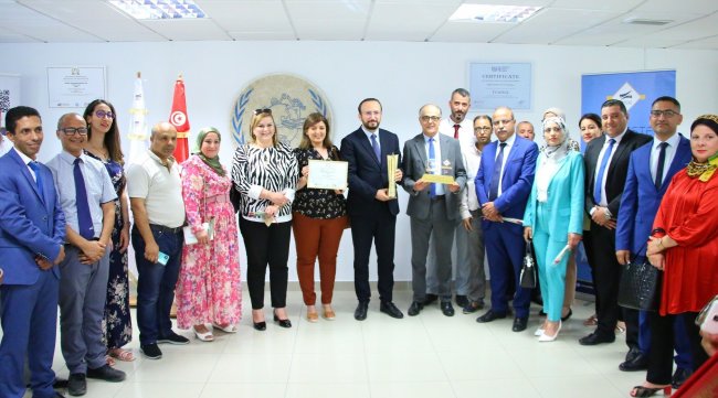 SMSI 2022 : La Poste tunisienne remporte le premier prix e-business ...