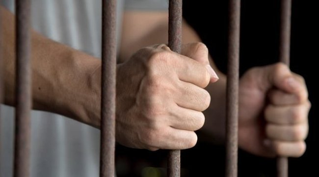 4 سنوات سجن لرجل أعمال ناشط في قطاع الزيوت 