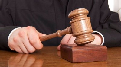 جربة : الافراج عن المحامية المتهمة بالاعتداء على أمني