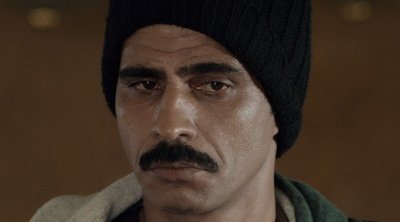 إبن مهذب الرميلي يتعرض للإعتداء بالعنف الشديد 