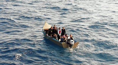 بينهم 12 إمرأة : إنقاذ 32 مهاجرا غير نظامي في سواحل المهدية 