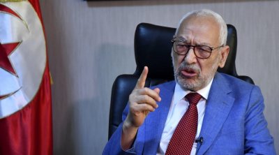 الغنوشي : مشروع سعيد يشبه نظام القذافي ويريد فرضه بإستشارة ساذجة