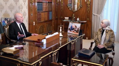 سعيّد يهاجم النيابة العمومية : برلمان في المهجر وحكومة إنقاذ وطني ... اي ويني النيابة العمومية (فيديو)