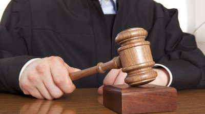  تنسيقية الهياكل القضائية : قاضية معزولة تقبع في السجن حاليا 