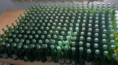 العاصمة : الاطاحة بشبكة لتهريب الخمور و حجز بضاعة بقيمة 180 ألف دنيار 