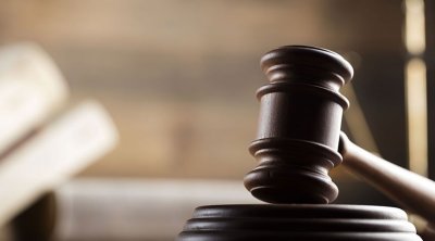 الاحتفاظ بـ3 مسؤولين بجمعية خيرية بشبهة تبييض أموال وتمويل الإرهاب