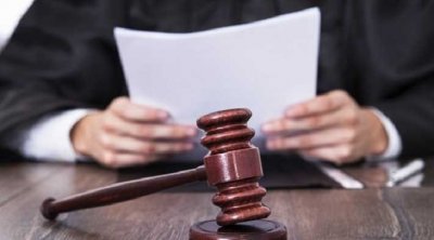 قضية ''أنستالينغو'': الاحتفاظ بالصحفي لطفي الحيدوري و أمنية معزولة