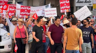 سوسة : الإعتداء على حمة الهمامي بالحجارة و الزجاج 