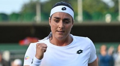 البطلة أنس جابر تتقدم بثبات في بطولة ويمبلدون 