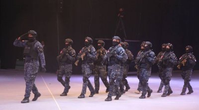 مشروع الدستور : منع الإضراب على الجيش والقضاء و الأمن والديوانة