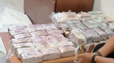 حجز مبالغ من العملة التونسية وبضائع مهربة بقيمة 1.4 مليون دينار