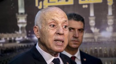 رفيق عبد السلام : الغدر و الخداع طبيعة متأصلة في شخصية قيس سعيد