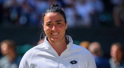 سفارة بريطانيا في تونس تعتذر من أنس جابر... والأخيرة توضح