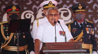 هروب رئيس سريلانكا إلى المالديف