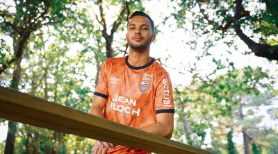 لوريان الفرنسي يضم نجم المنتخب التونسي منتصر الطالبي