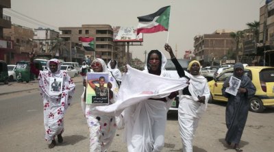 السودان : الحكم على شابة بالقتل رجماً بتهمة الزنا لأول مرة منذ 10 سنوات