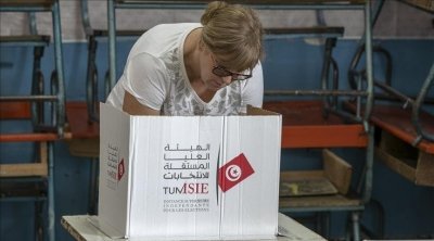 تونس : منع الأحزاب من القيام بحملات انتخابية خلال فترة الحملة الإنتخابية