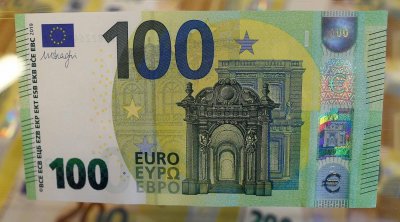 المقيمون في فرنسا يساهمون بنسبة 44 % من تحويلات التونسيين في الخارج