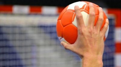 الجامعة تُرخص للتلفزة الوطنية بنقل مباراة الأهلي والزمالك بعد عزوف القنوات المصرية