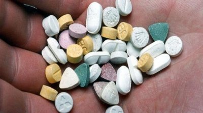 سليانة : ضبط أقراص مخدرة ومشروبات كحولية بعد مداهمة منزل بمدينة قعفور