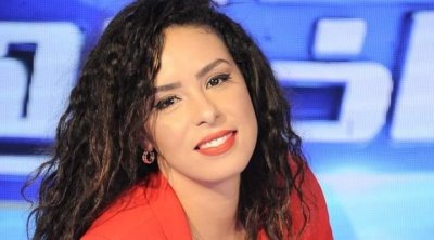 كرونيكوز تتهم حاتم بن عمارة بصنصرتها و إقصائها من برنامج إذاعي 
