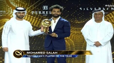 جلوب سوكر :محمد صلاح يفوز بجائزة أفضل لاعب في العالم 