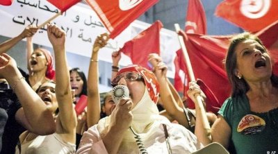 هشام اللومي: يجب إزالة كل العوائق التي تحول ضد وصول المرأة إلى مراكز مرموقة 