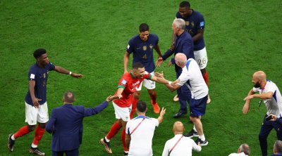 أرقام قياسية لديدييه ديشان مدرب المنتخب الفرنسي