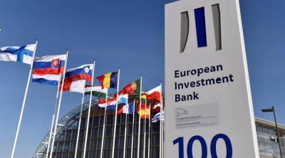 التوقيع على إتفاقيتي تمويل بين تونس والبنك الأوروبي للاستثمار