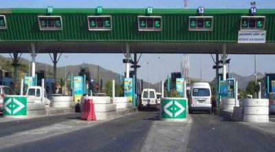 استثنائيا.. شارات آلية مجانية لمستعملي الطريق السيارة