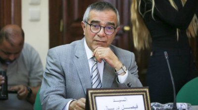 فيصل دربال: خسرنا 155 مؤسسة اقتصادية 