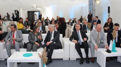 Industrie automobile: Dräxlmaier lance les travaux de constrution d'un centre de recherche et inaugure une nouvelle unité