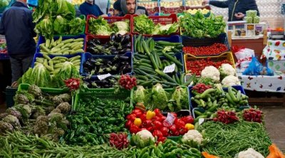 Tunisie : Interception de trois camions chargés de 10 tonnes de légumes