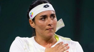 أنس جابر تستهل مشاركتها في بطولة شارلستون الأمريكية