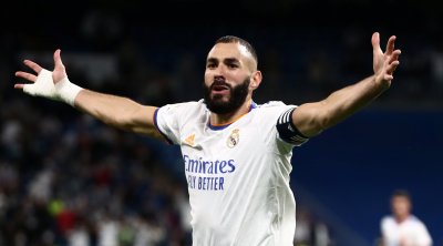 تقارير سعودية : بنزيما سينتقل إلى اتحاد جدة بداية من الموسم المقبل 