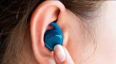 تونس : إحباط مخطّط ترويج سماعات تُستعمل للغش في الباكالوريا