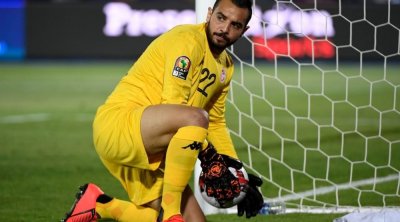 معز بن شريفية يلتحق بتمارين الترجي الرياضي التونسي