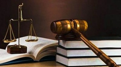 في قضية إستيلاء على المال العام : عدل تنفيذ ومستشار بنزاعات الدولة أمام القضاء