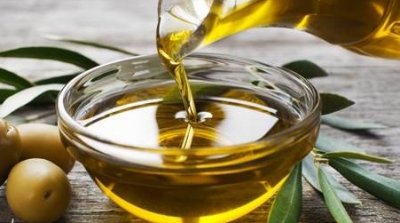 تونس : إرتفاع عائدات زيت الزيتون إلى 925 مليون دينار 